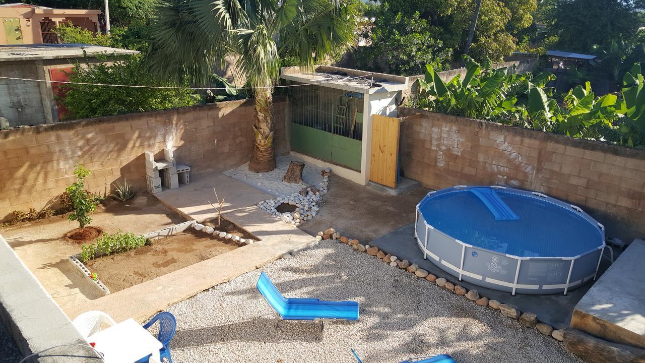 Hotel B&B Italia Caribe ペデルナレス エクステリア 写真