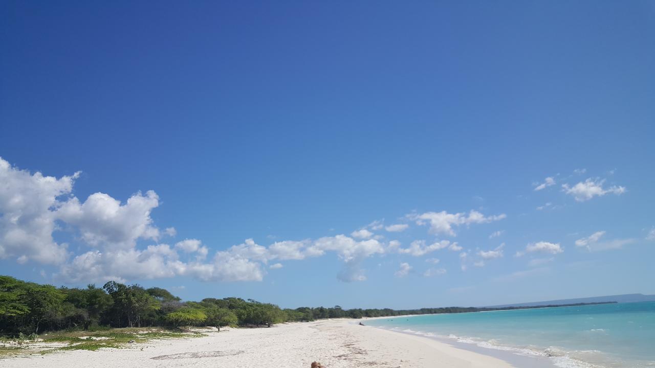 Hotel B&B Italia Caribe ペデルナレス エクステリア 写真